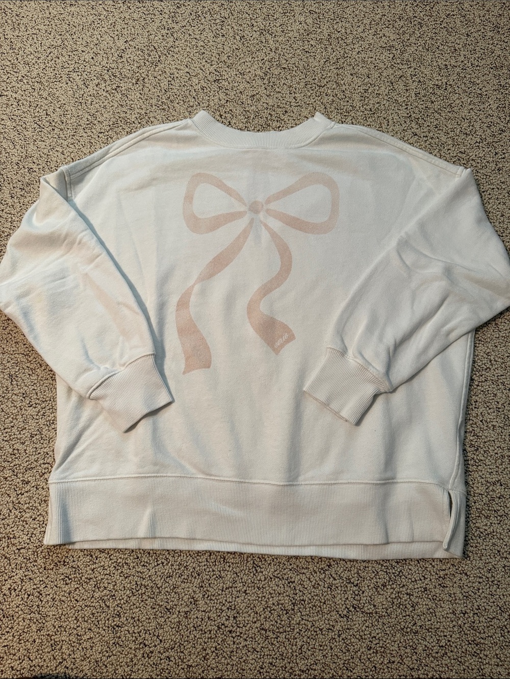 aerie Cream oversized Crewneck Sweatshirt with Pale Pink Bow Graphic